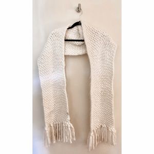 H&M White Oversized Cotton Knitted Scarf